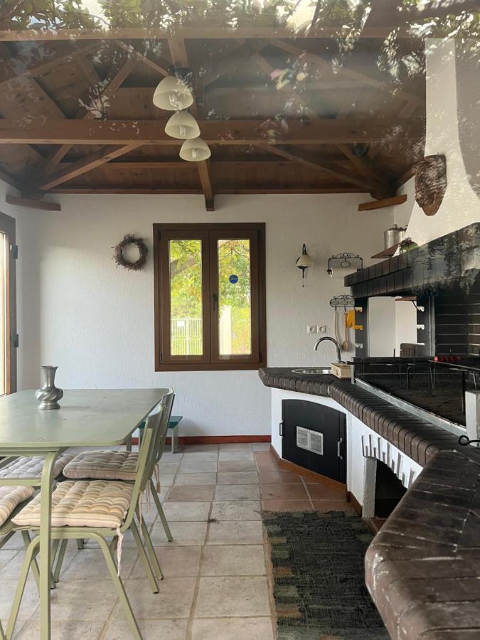 Villa Ouranos In Pefkias Szkópelosz Kültér fotó
