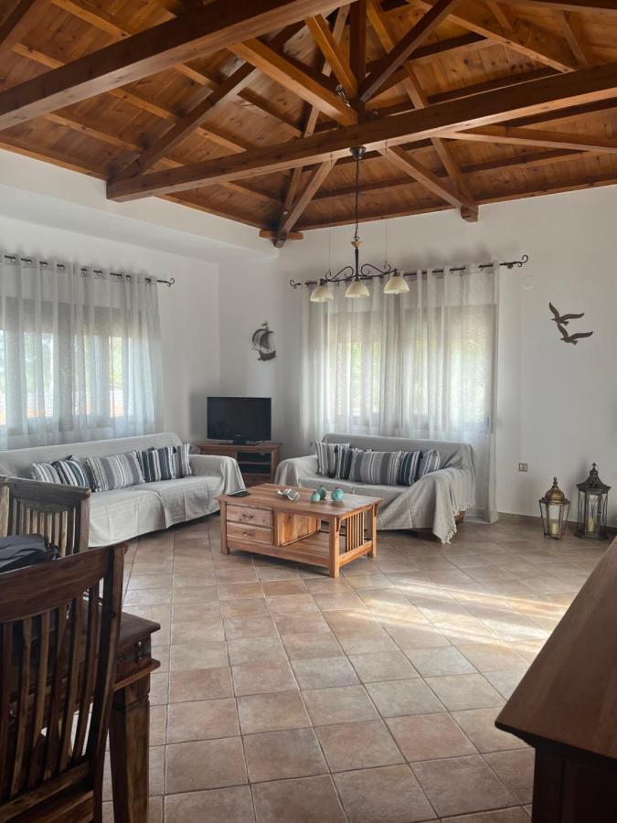 Villa Ouranos In Pefkias Szkópelosz Kültér fotó